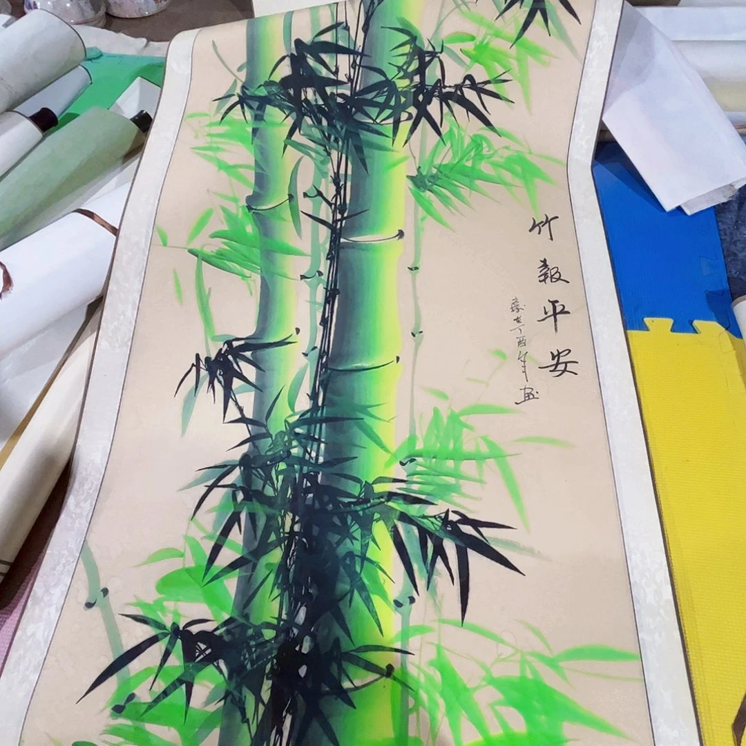 摆件，轴坏，破损，水渍都是正常