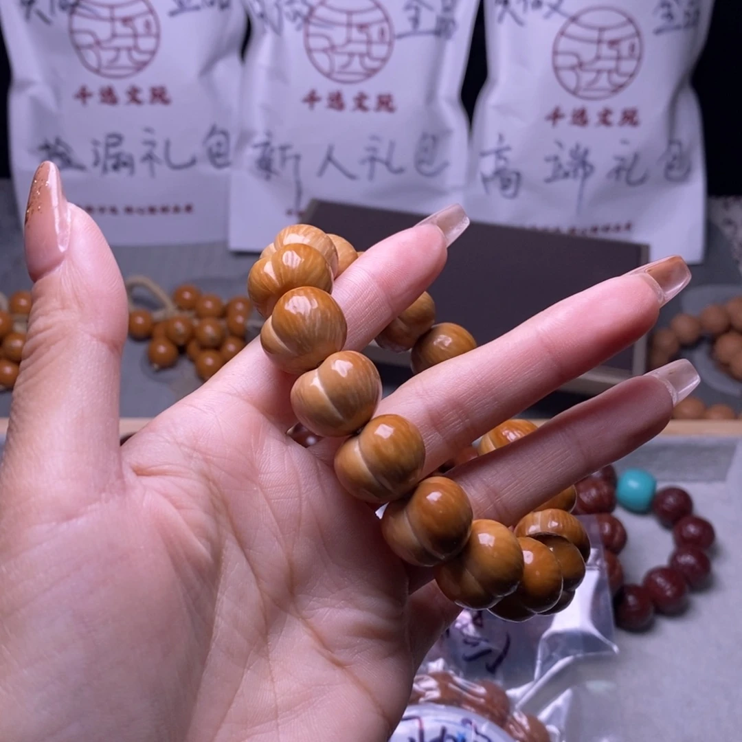猴头核桃手串屁桃手串大