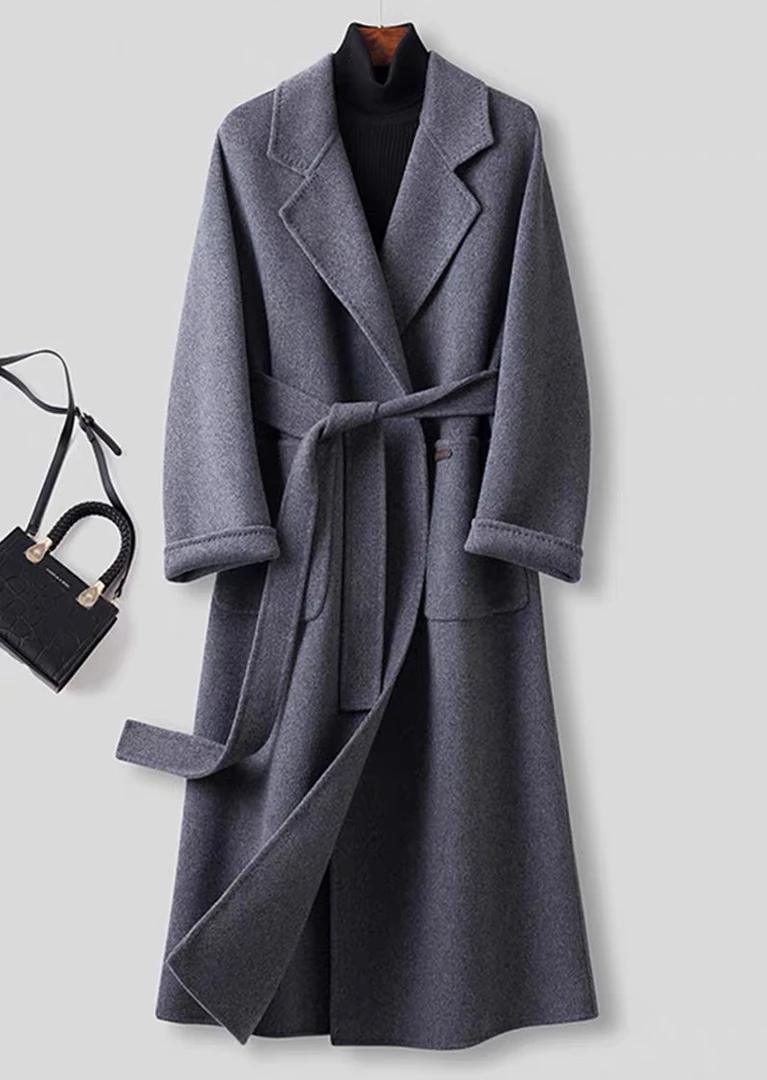 DE2970四色珠边线百搭大衣