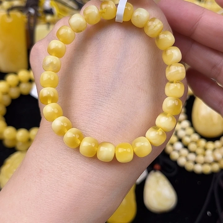 琥珀未镶嵌颈饰琥珀，