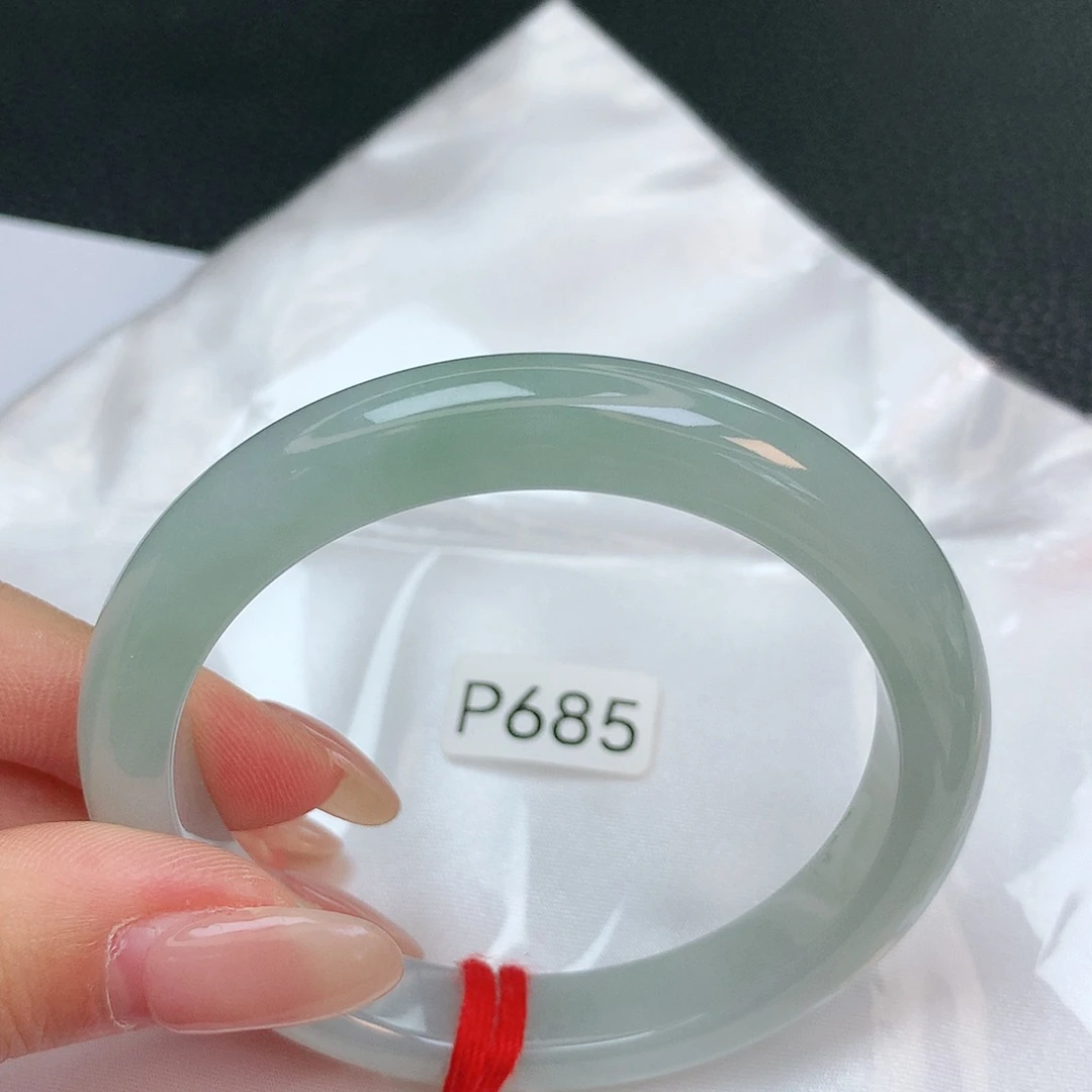 翡翠手镯未镶嵌缅甸天然a货翡翠