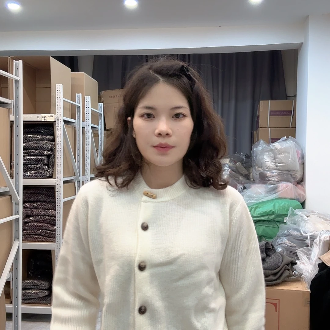 山羊绒元宝针开衫加厚