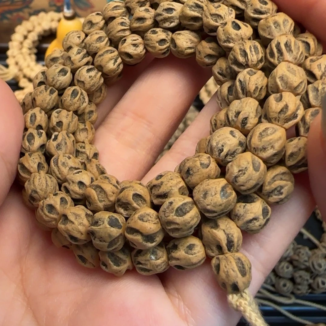 摩***根吊坠柏香籽/百香籽