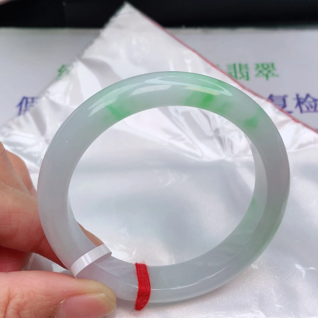 未镶嵌手镯翡翠翡翠手镯