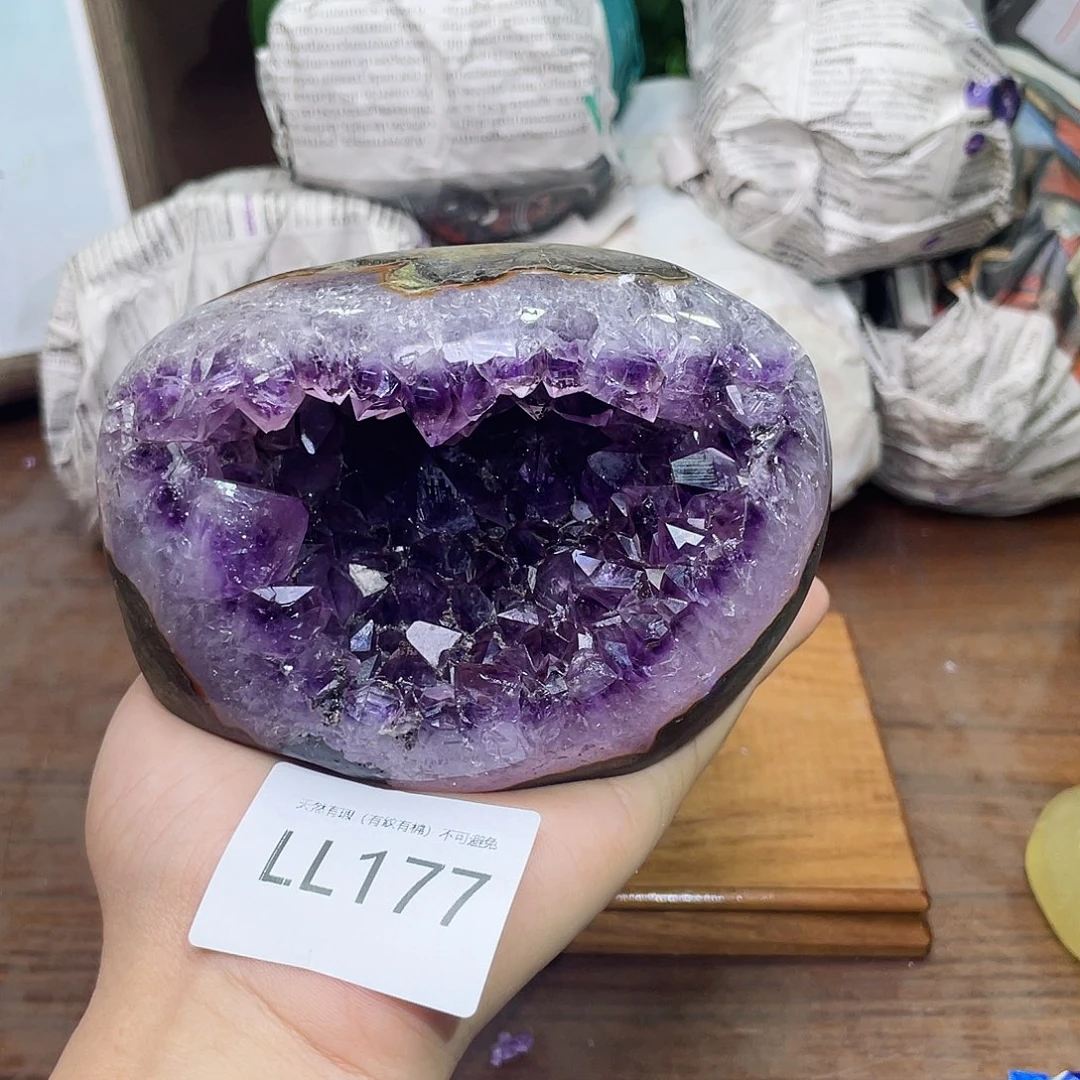 未镶嵌大型摆件（非配饰）水晶