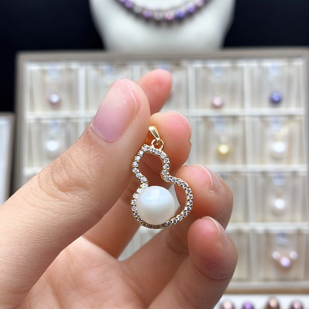 淡水珍珠合金颈饰