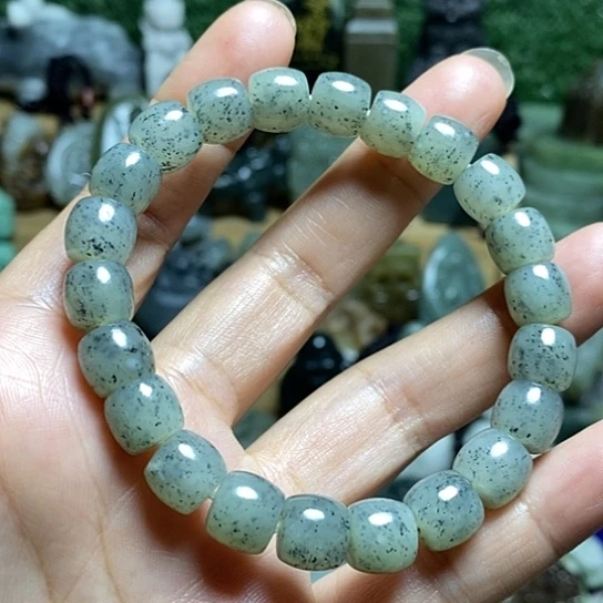 未镶嵌和田玉（糖玉）珠宝半成品