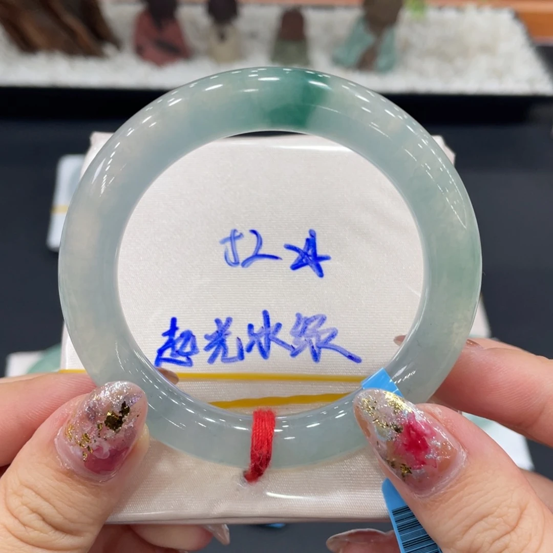 未镶嵌手镯翡翠缅甸天然翡翠手镯