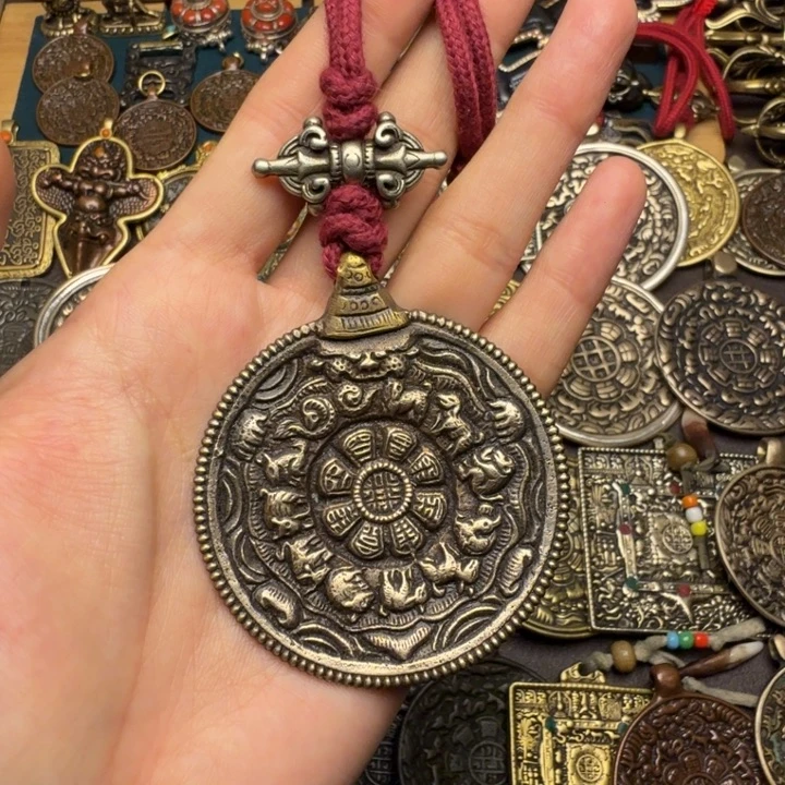 藏传文玩九宫如图