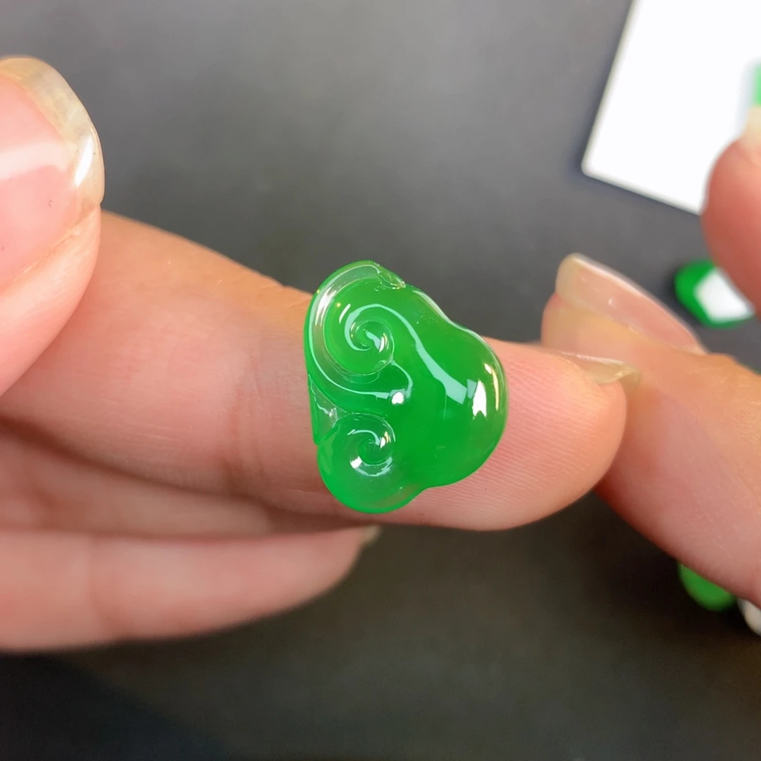 翡翠裸石14.62-12.5-