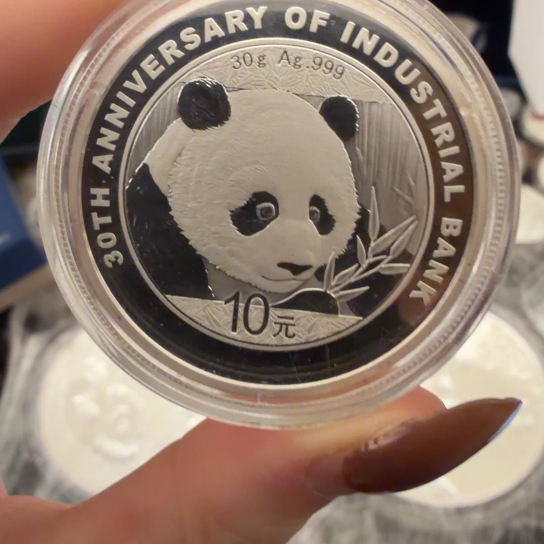 纯银2018加字猫带证书盒子