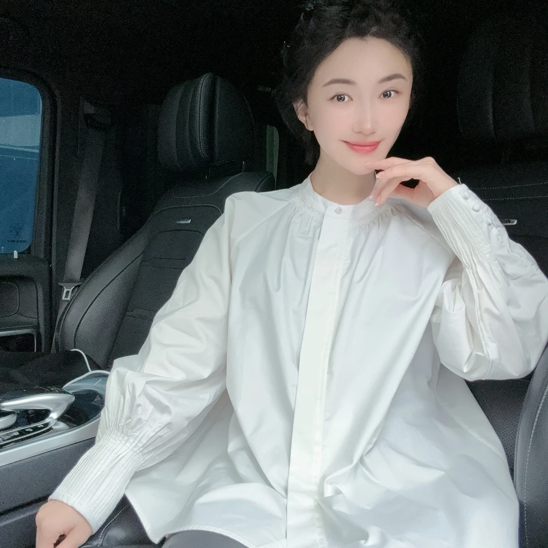 Betty Bairn【刘HAHA精选】极简系列白衬衫24B-BW8175