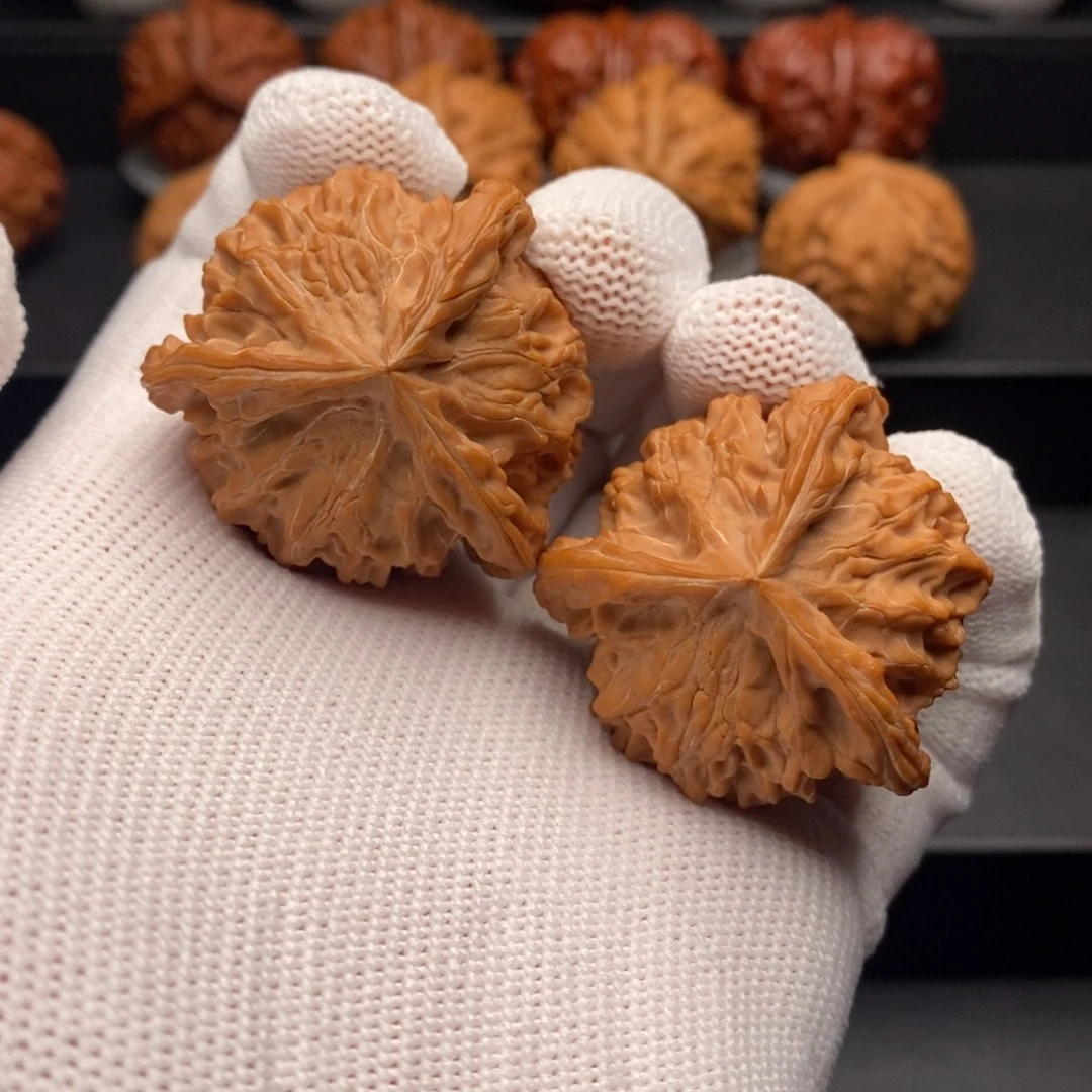 文玩核桃把件40尺全品盘山正奔