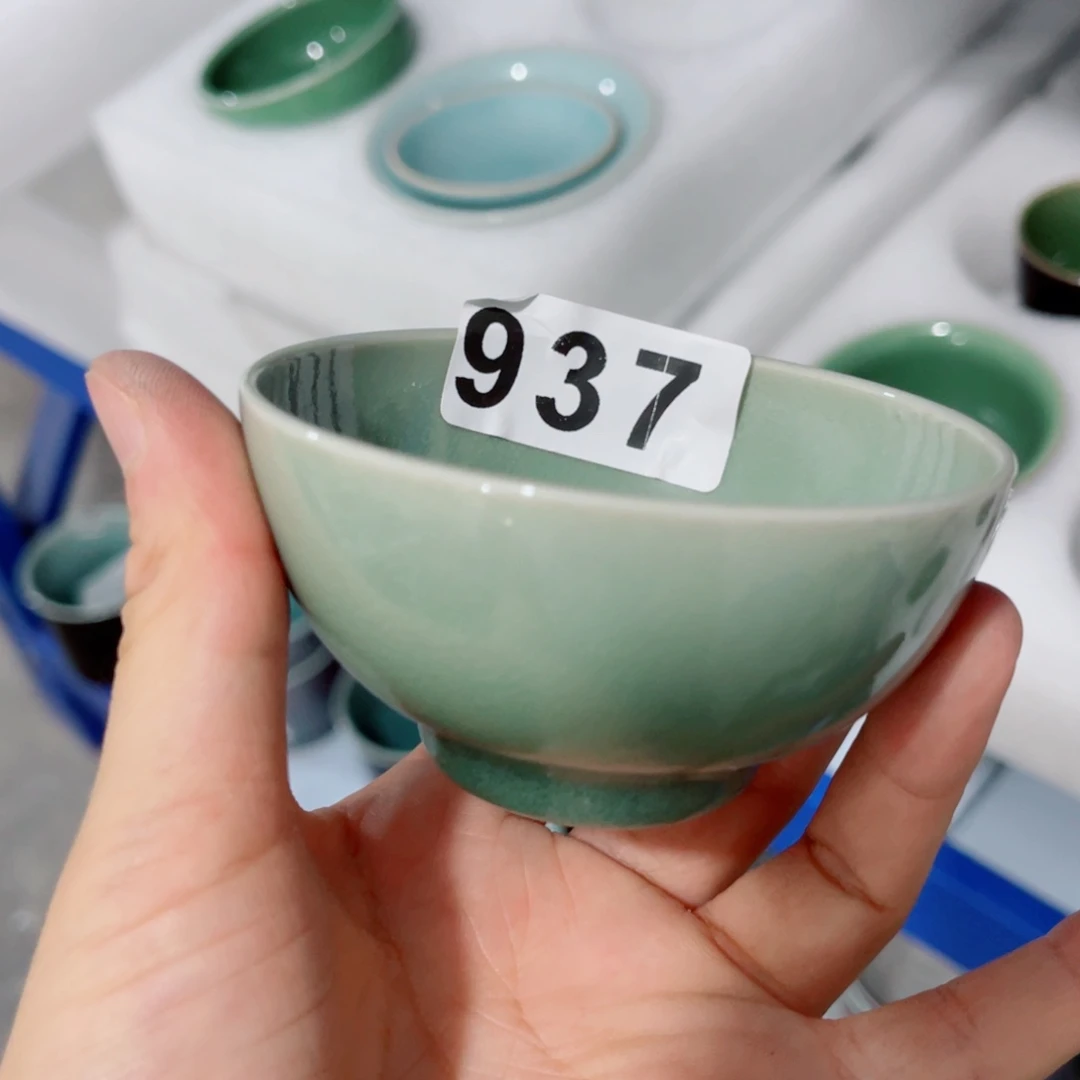 青瓷哈哈哈哈哈哈哈哈哈