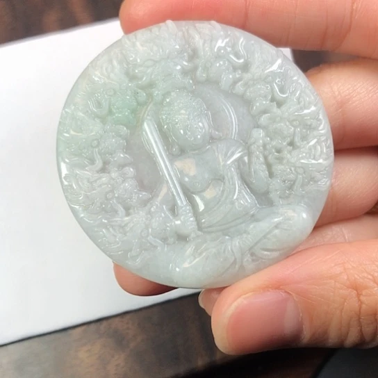 翡翠未镶嵌颈饰缅甸A货，每天下午1点半开播