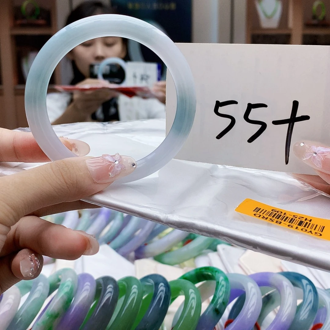 未镶嵌手镯翡翠vhg