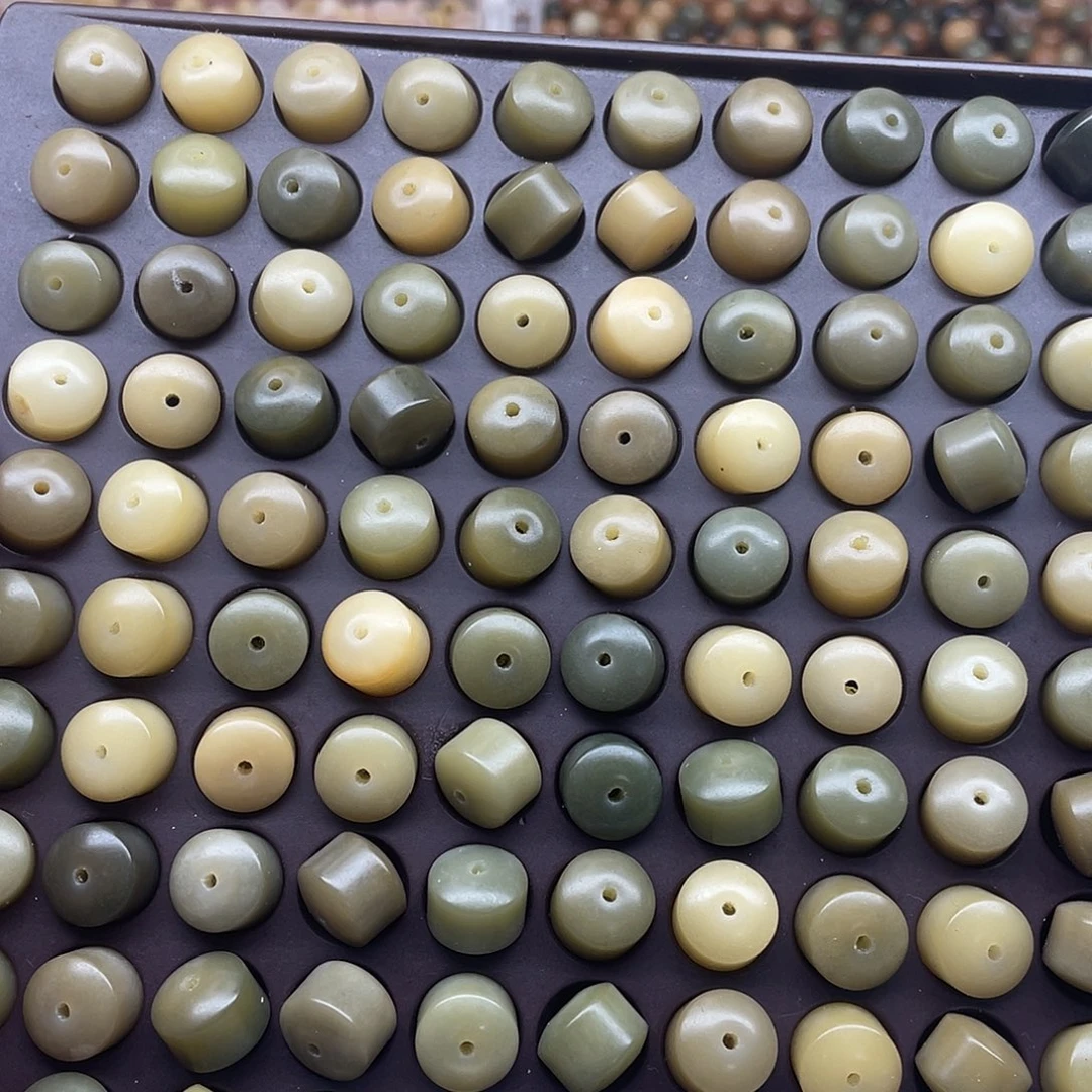 白玉菩提吊坠12青提渐变经纶100颗