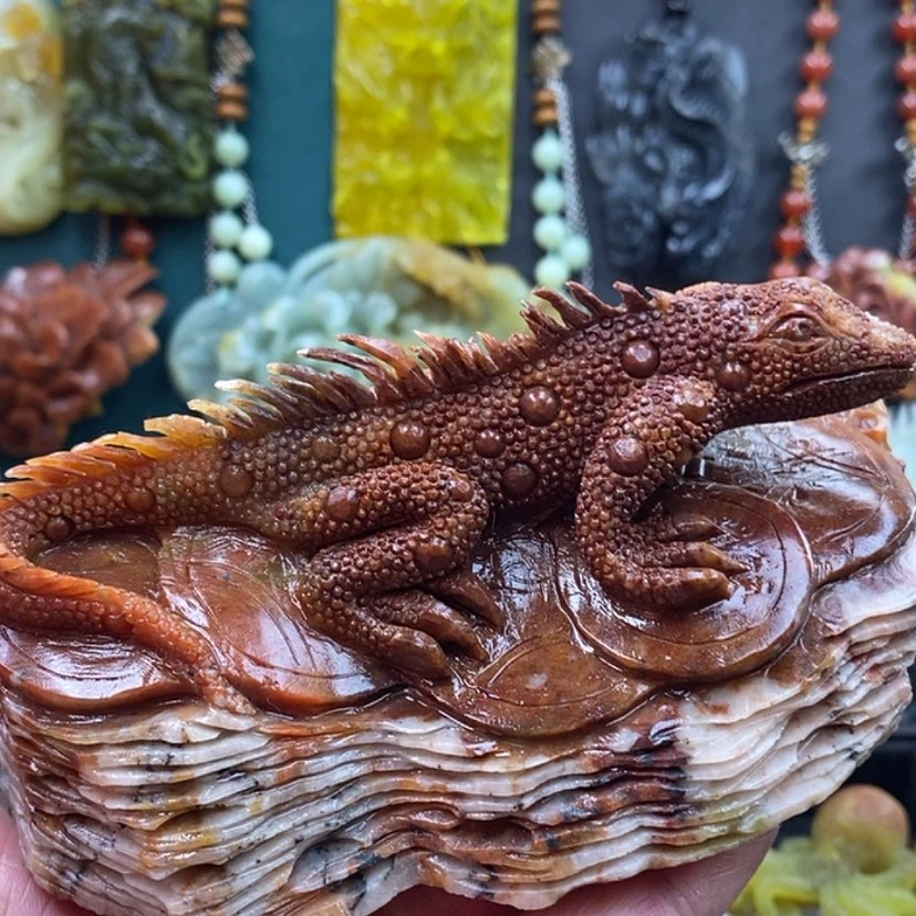 【闪购商品】未镶嵌蛇纹石玉摆件