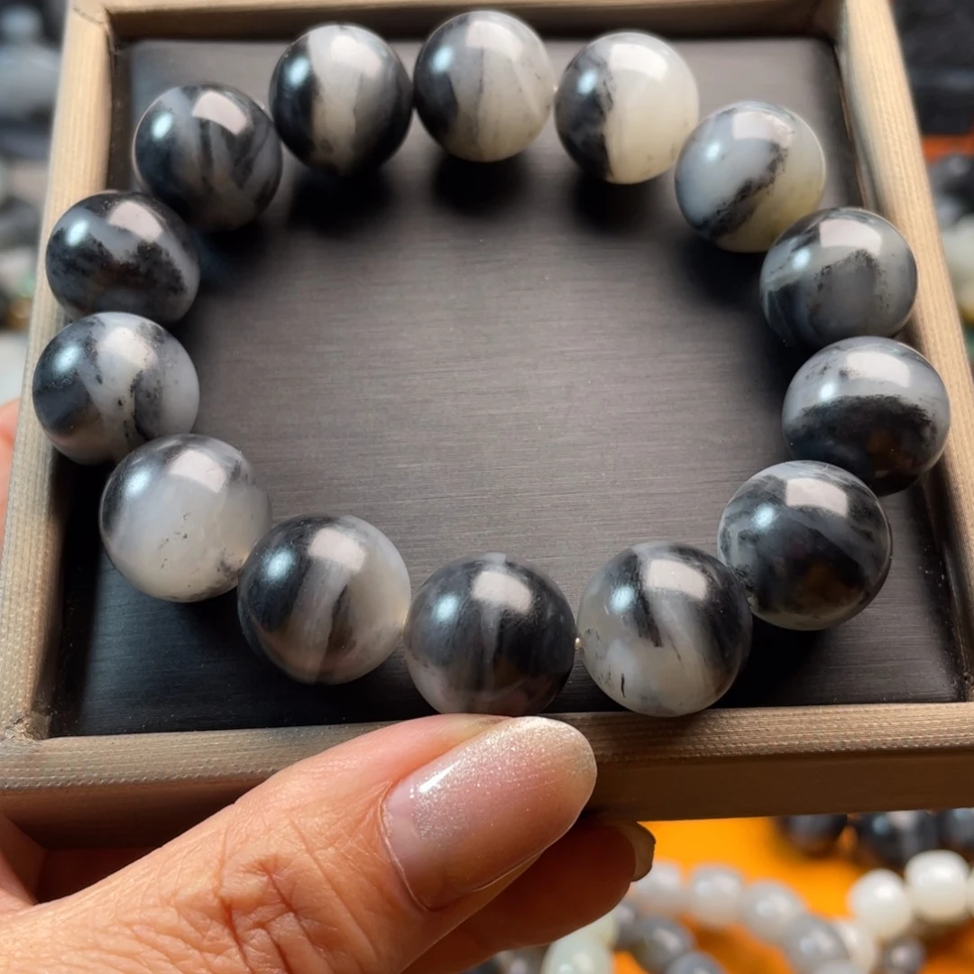 和田玉手串未镶嵌