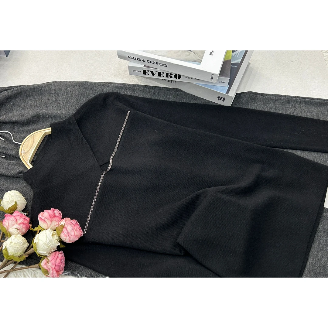 【镂空烫钻】新款时尚气质套头上衣QC2217