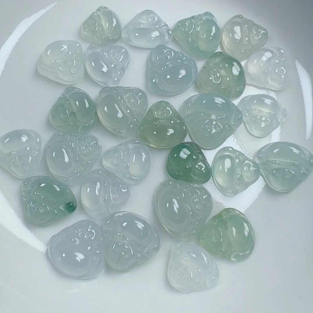 翡翠散珠翡翠迷你佛公一个