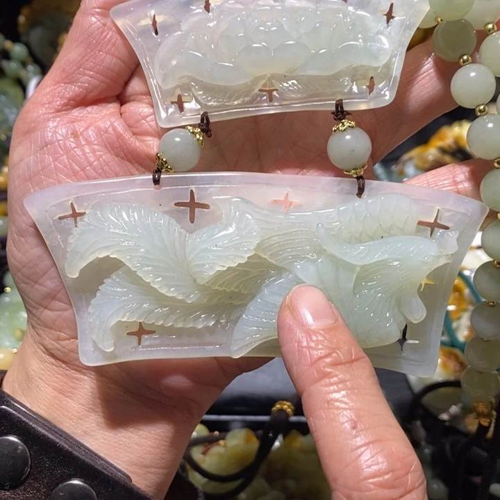 岫玉岫玉吊坠未镶嵌