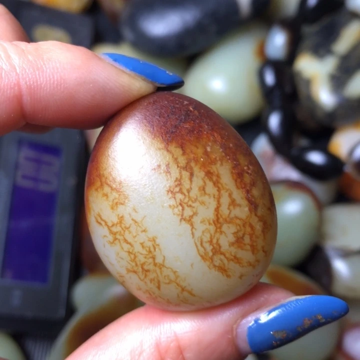 和田玉未镶嵌珠宝奇石