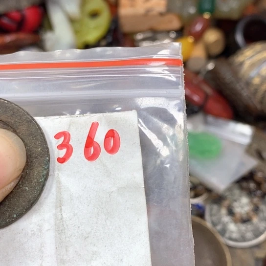 颍***上吊坠滴血莲花菩提