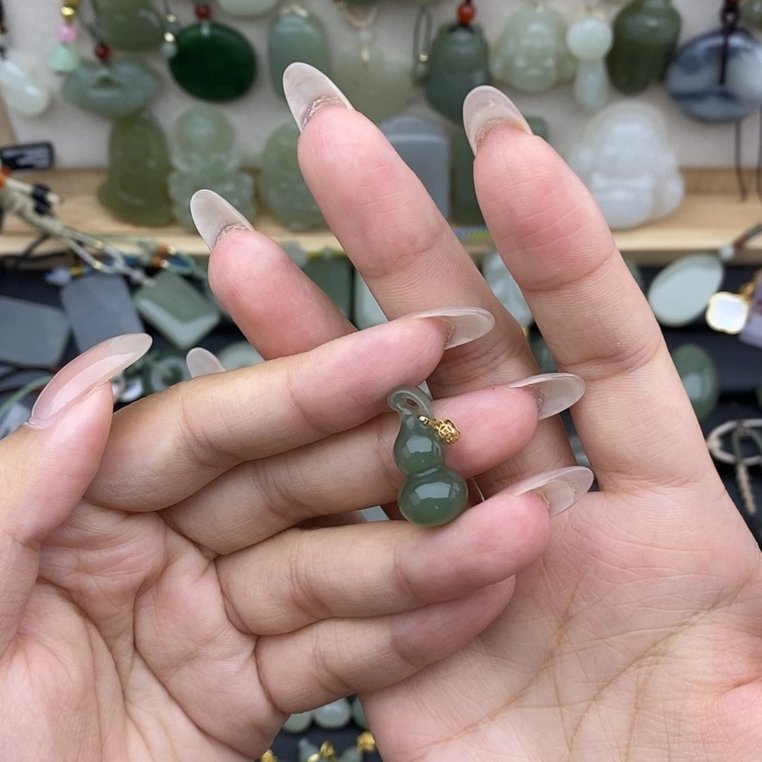 和田玉18K金镶嵌吊坠(不含链)