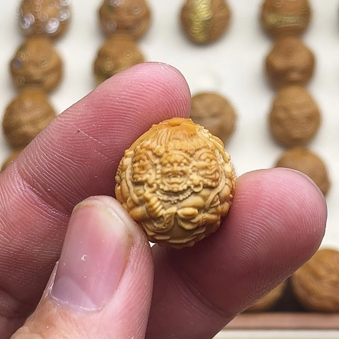 猴头核桃吊坠三头大黑天17