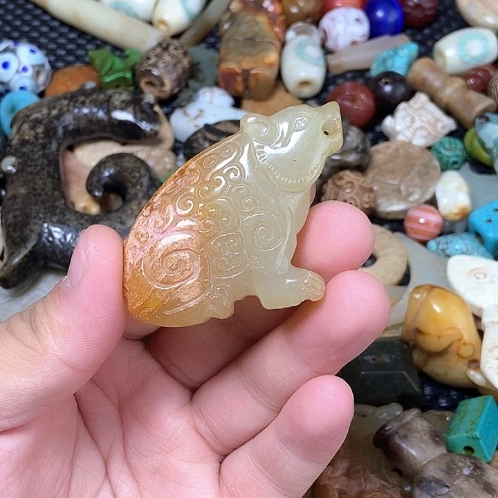 和田玉未镶嵌颈饰63