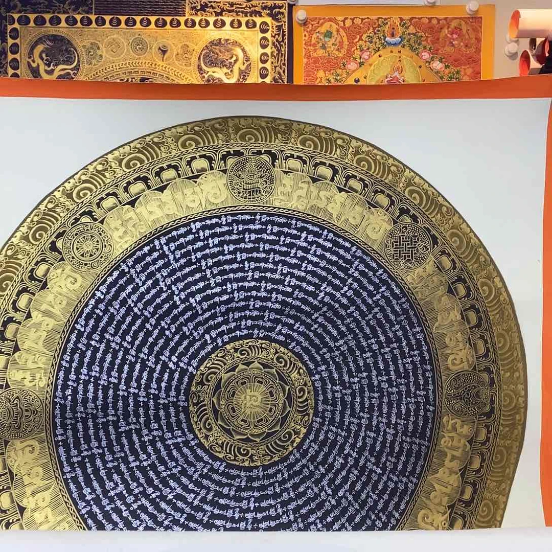 卷轴画纯手绘六字真言唐卡70厘米左右