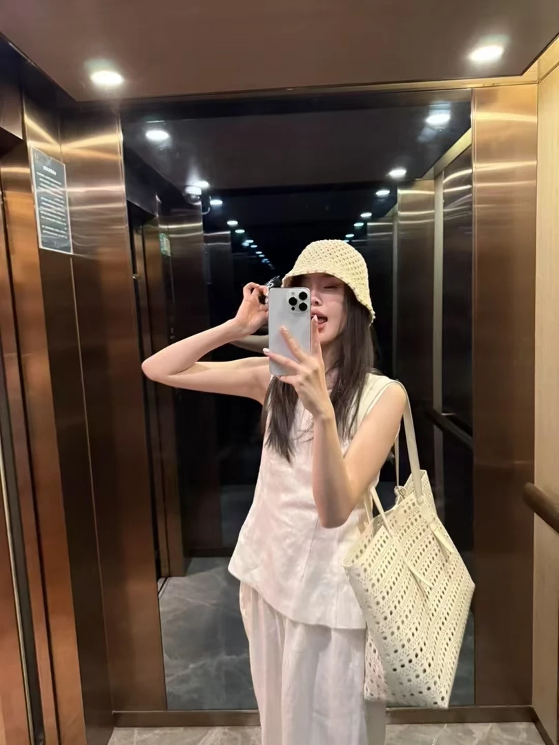 【B编码】气质简约设计师上衣