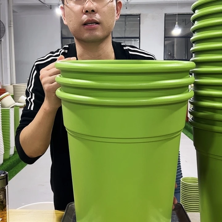 微瑕翻边口32高35果绿3只无托