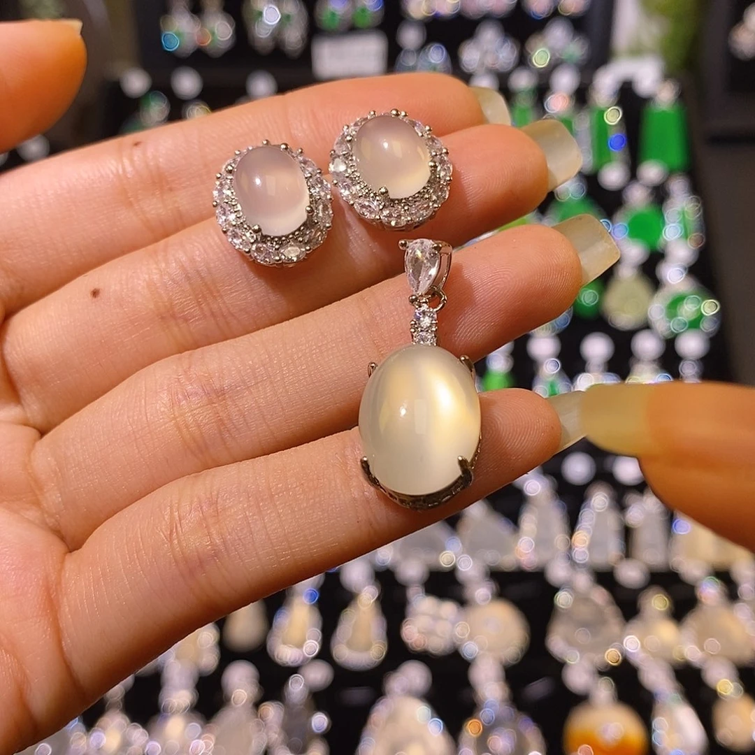 玛瑙/玉髓颈饰合金