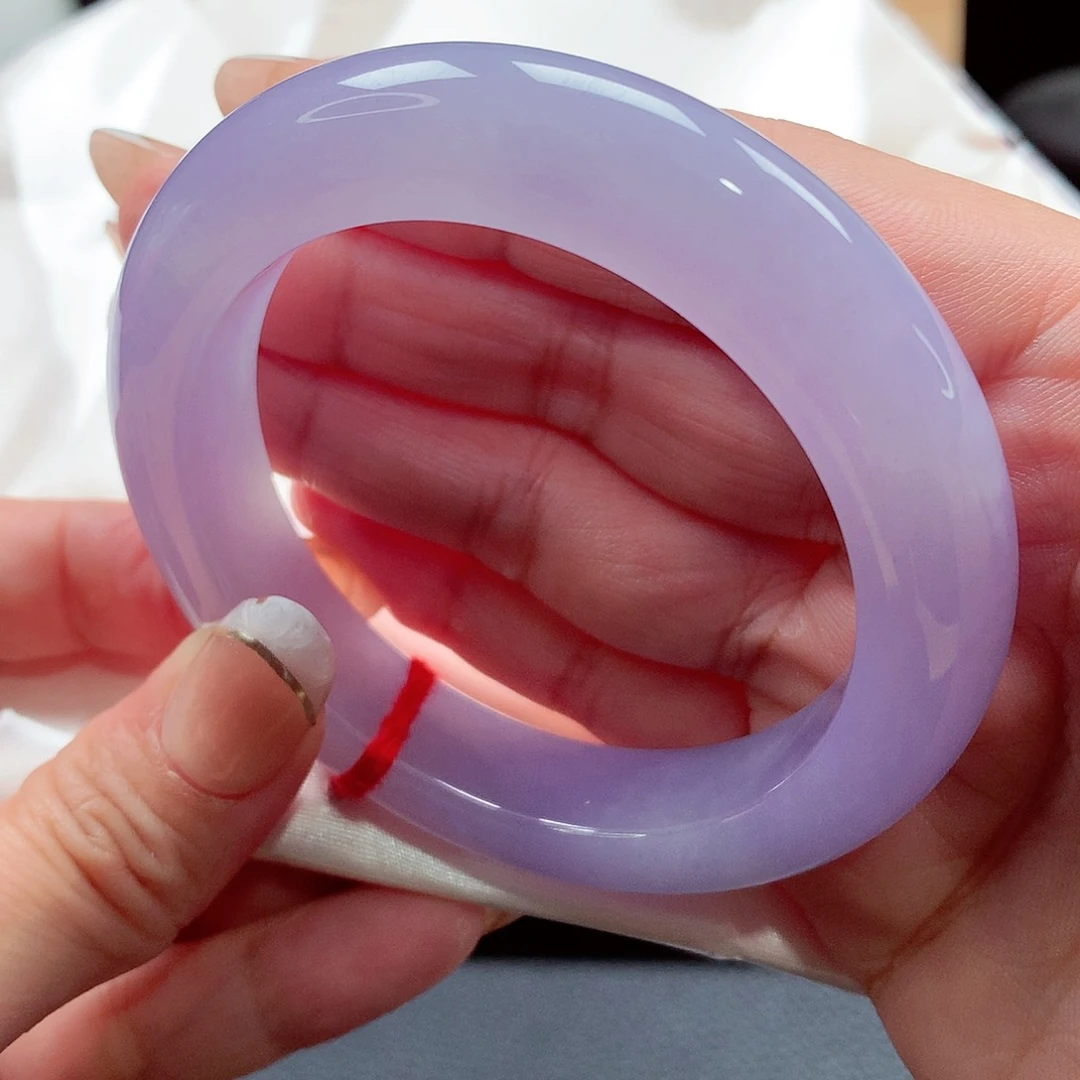 未镶嵌手镯翡翠59号，春红紫，韵味十足，微瑕疵