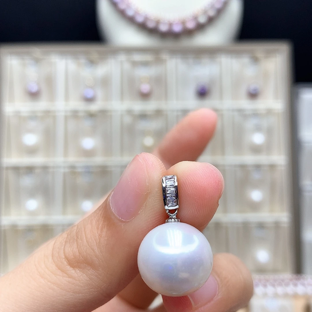 淡水珍珠颈饰合金