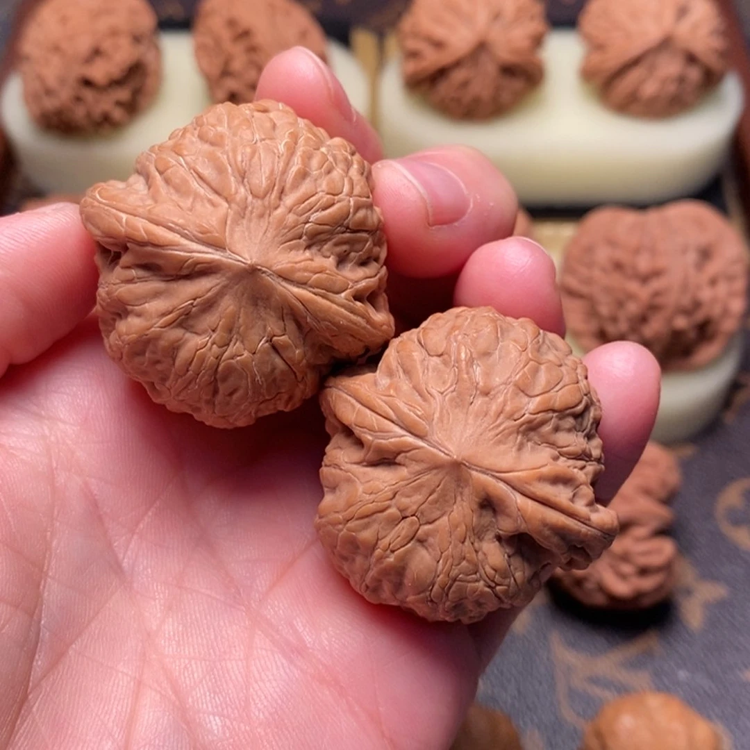 桃核把件全品铁锤尺寸38