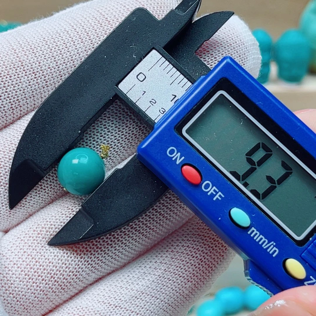 绿松石未镶嵌珠宝