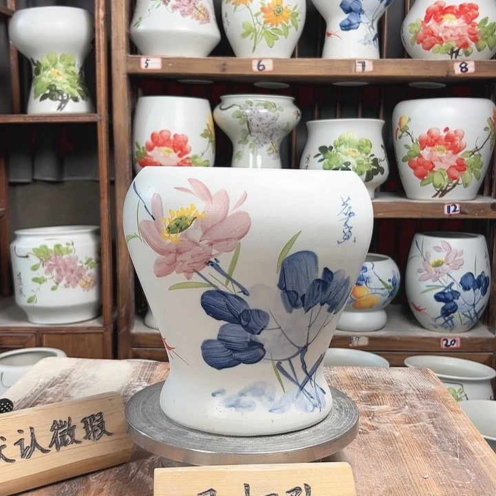 摆件鱼尾青花荷花陶瓷陶瓷陶瓷