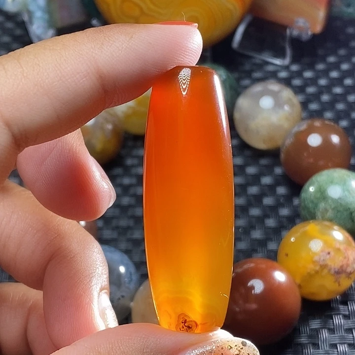 未镶嵌颈饰玛瑙/玉髓