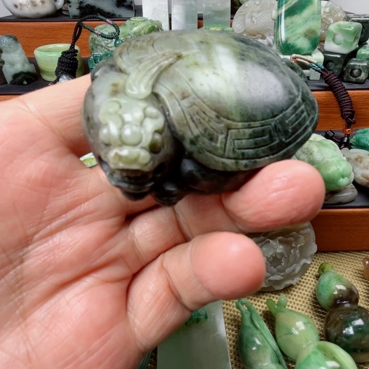 独山玉未镶嵌珠宝半成品