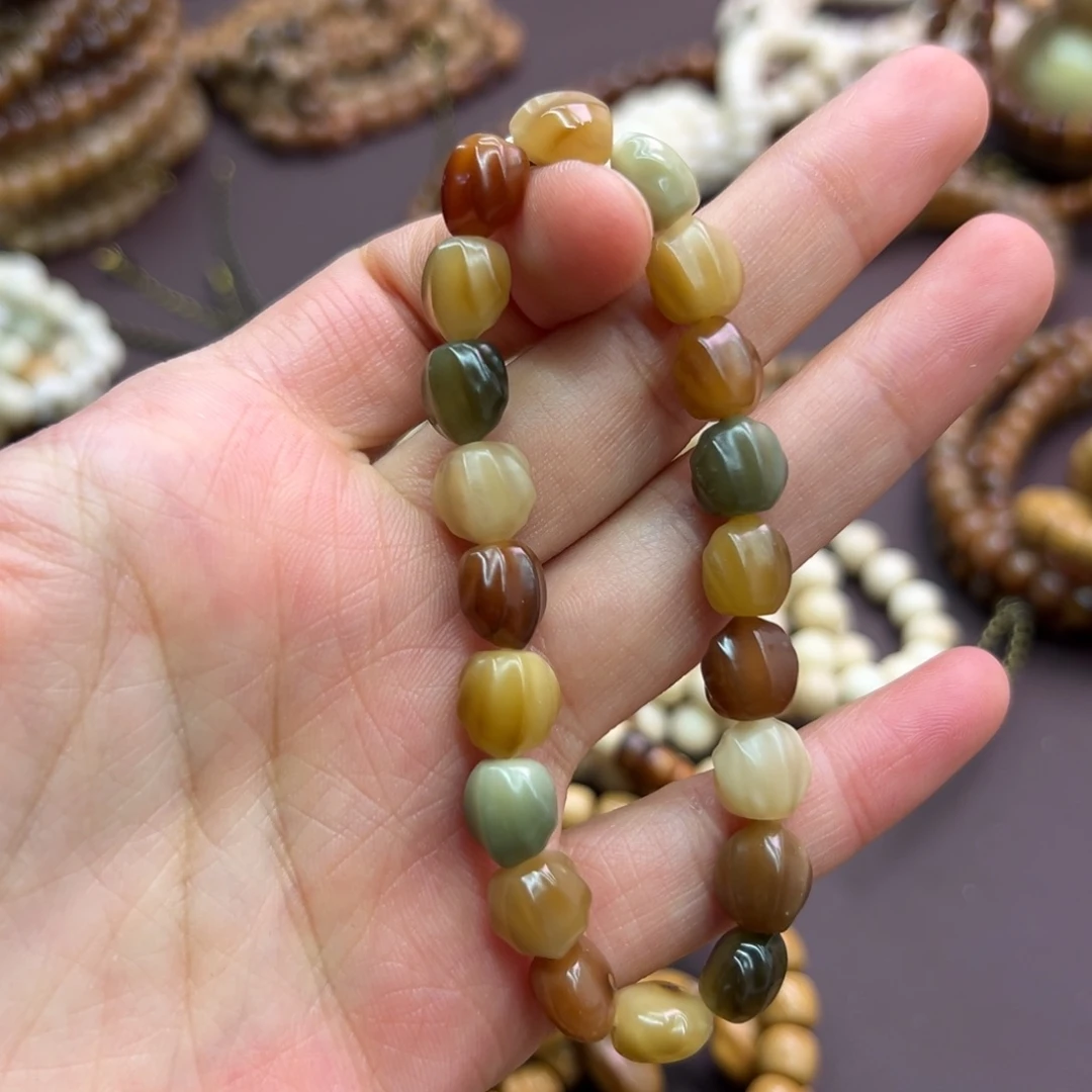 爱***a吊坠龙脊菩提原籽