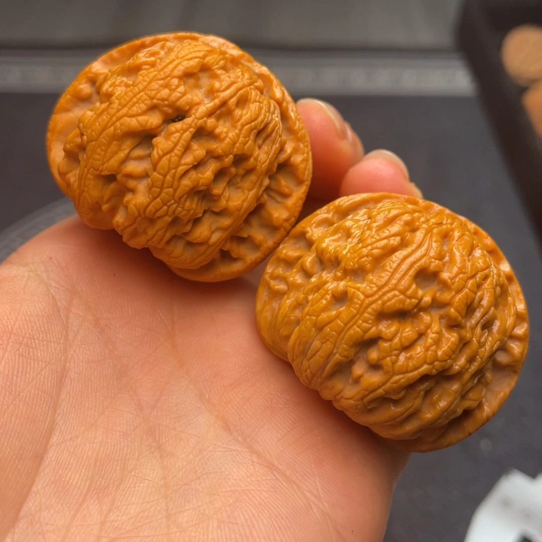 文玩核桃吊坠秦岭核桃3