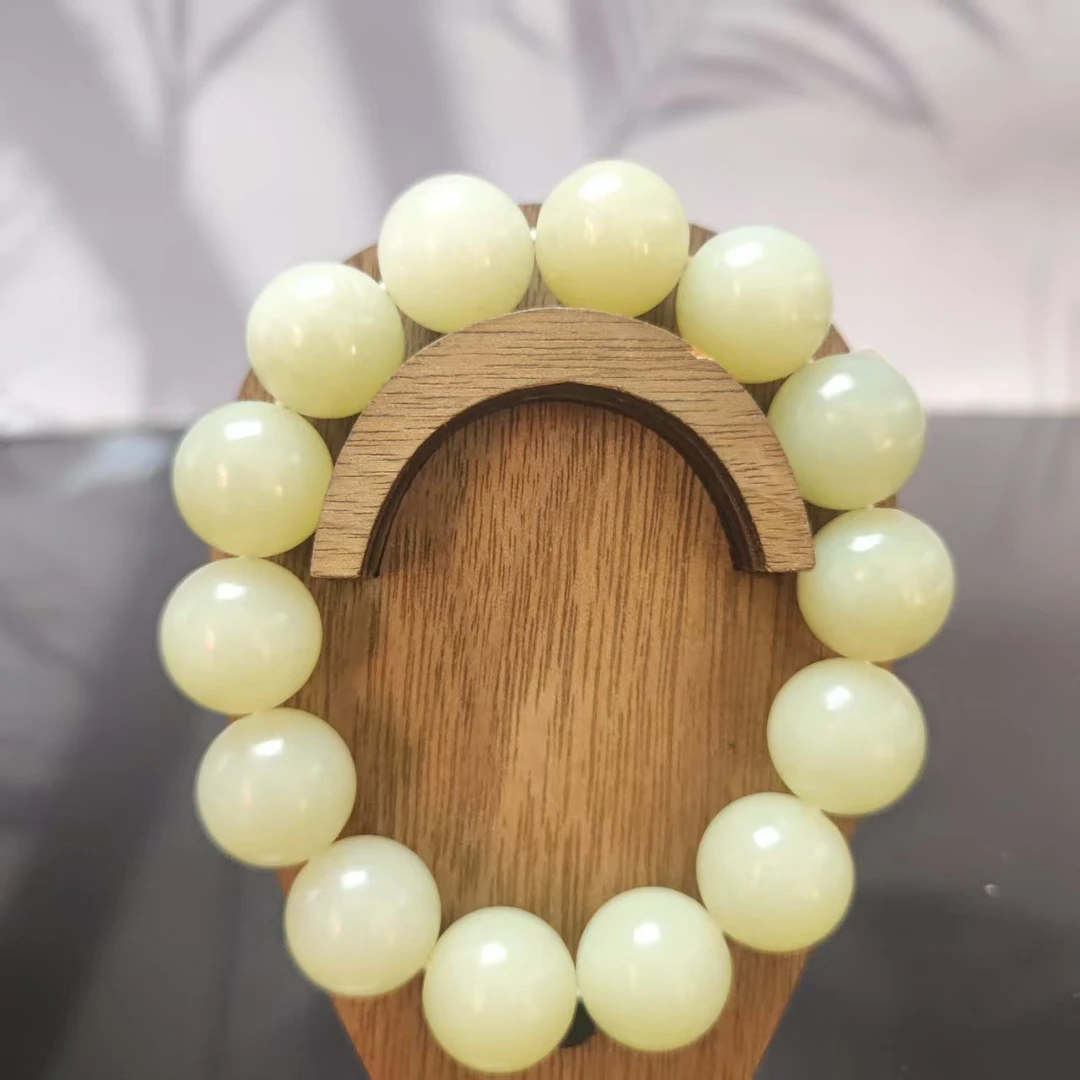 Z和田玉浅黄口圆珠手串（卡16）0089