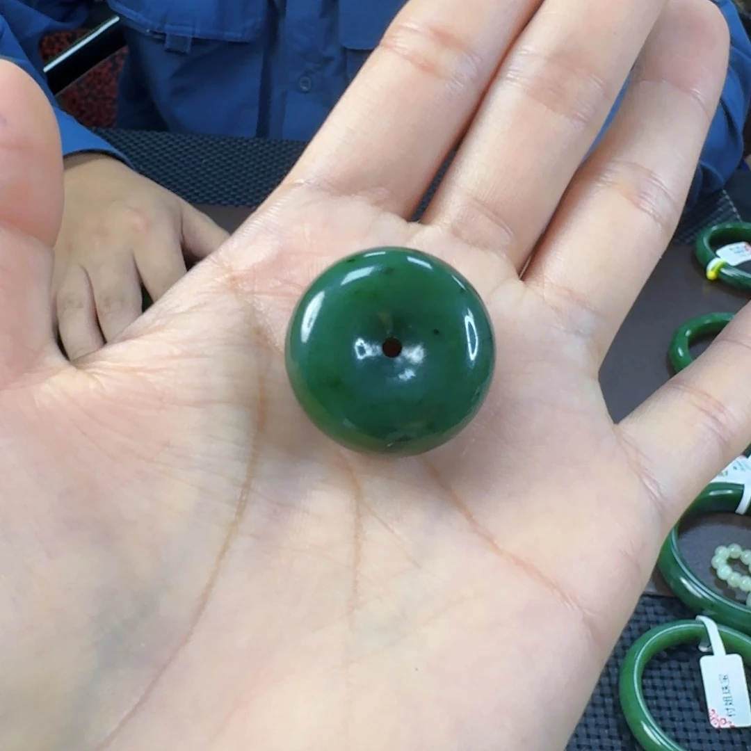 颈饰未镶嵌和田玉（碧玉）25