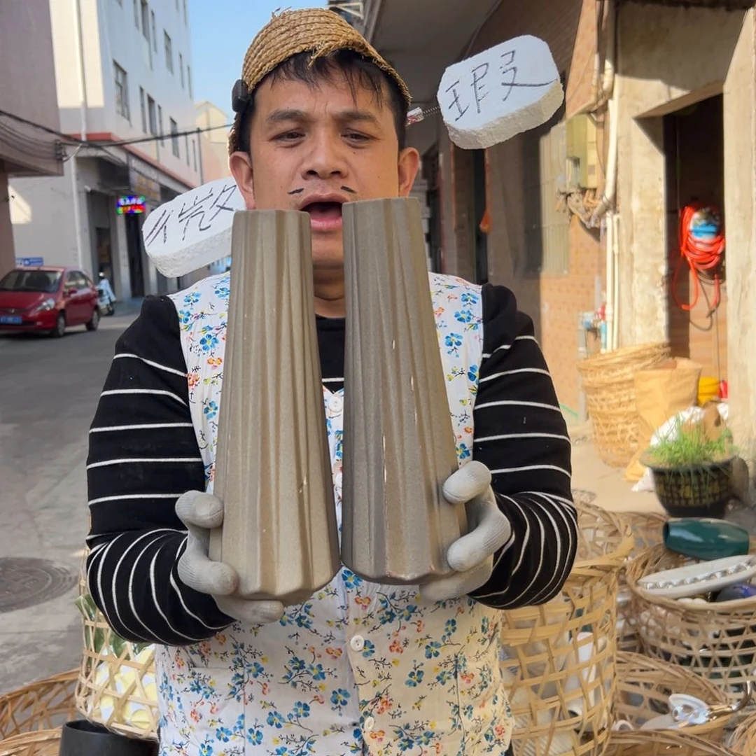 摆件118 号高中低温陶瓷工艺瓶（部分微瑕）