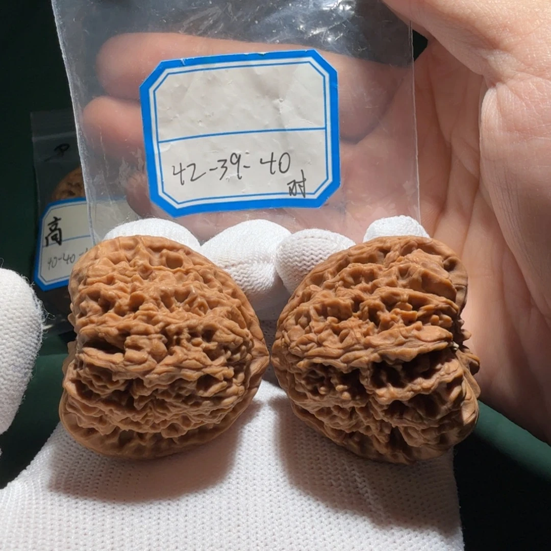 吊坠文玩核桃南疆手剥18