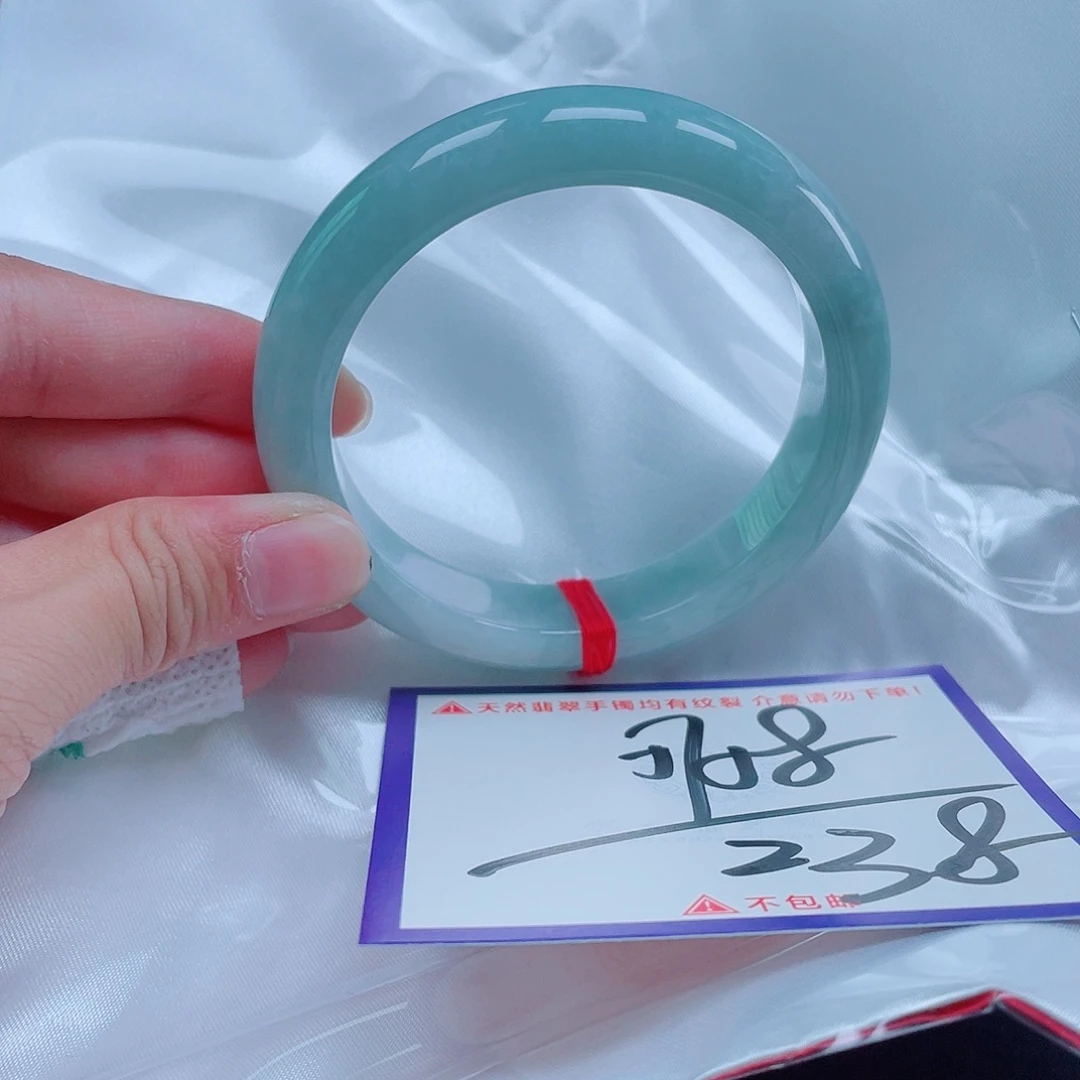 未镶嵌定制翡翠翡翠