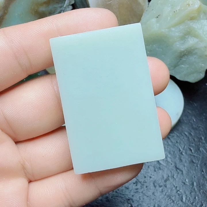 未镶嵌和田玉（糖玉）珠宝奇石